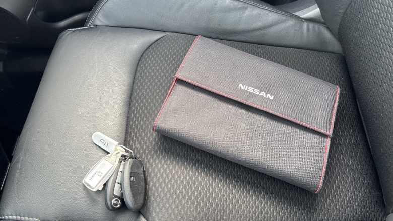 Nissan Qashqai 1.3 DiG-T 160 Tekna 5dr Petrol Hatchback